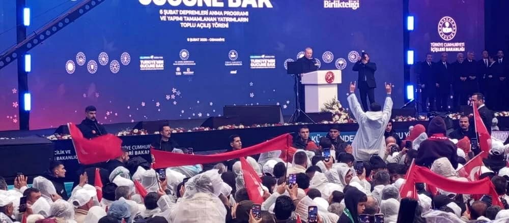 أردوغان يعلن نهضة تركيا من رماد الزلزال المدمر