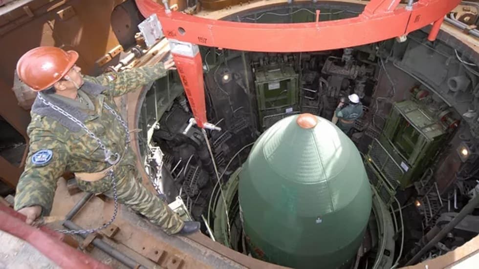 انهيار معاهدة ستارت-3: عالم بلا ضوابط نووية يهدد الأمن الدولي