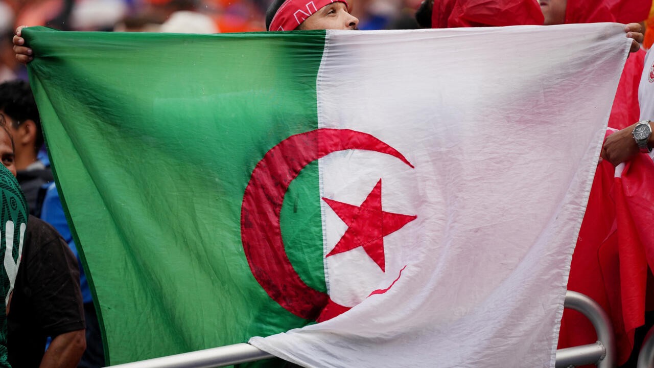ثأر خيخون وحسابات التأهل: الجزائر تواجه النمسا في المونديال